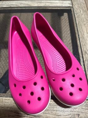 CROCS Women’s Pink Casual Slip-On Ballet Flats